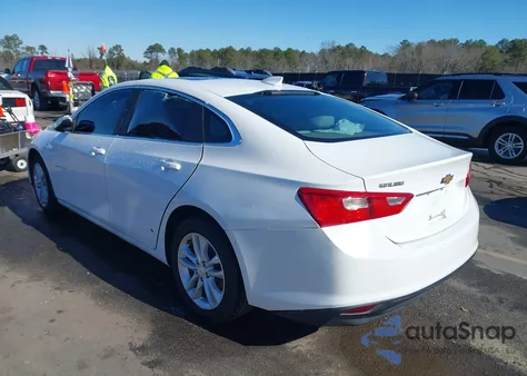 2018 Chevrolet Malibu Lt z USA, uszkodzony, nr VIN 1G1ZD5ST0JF128410